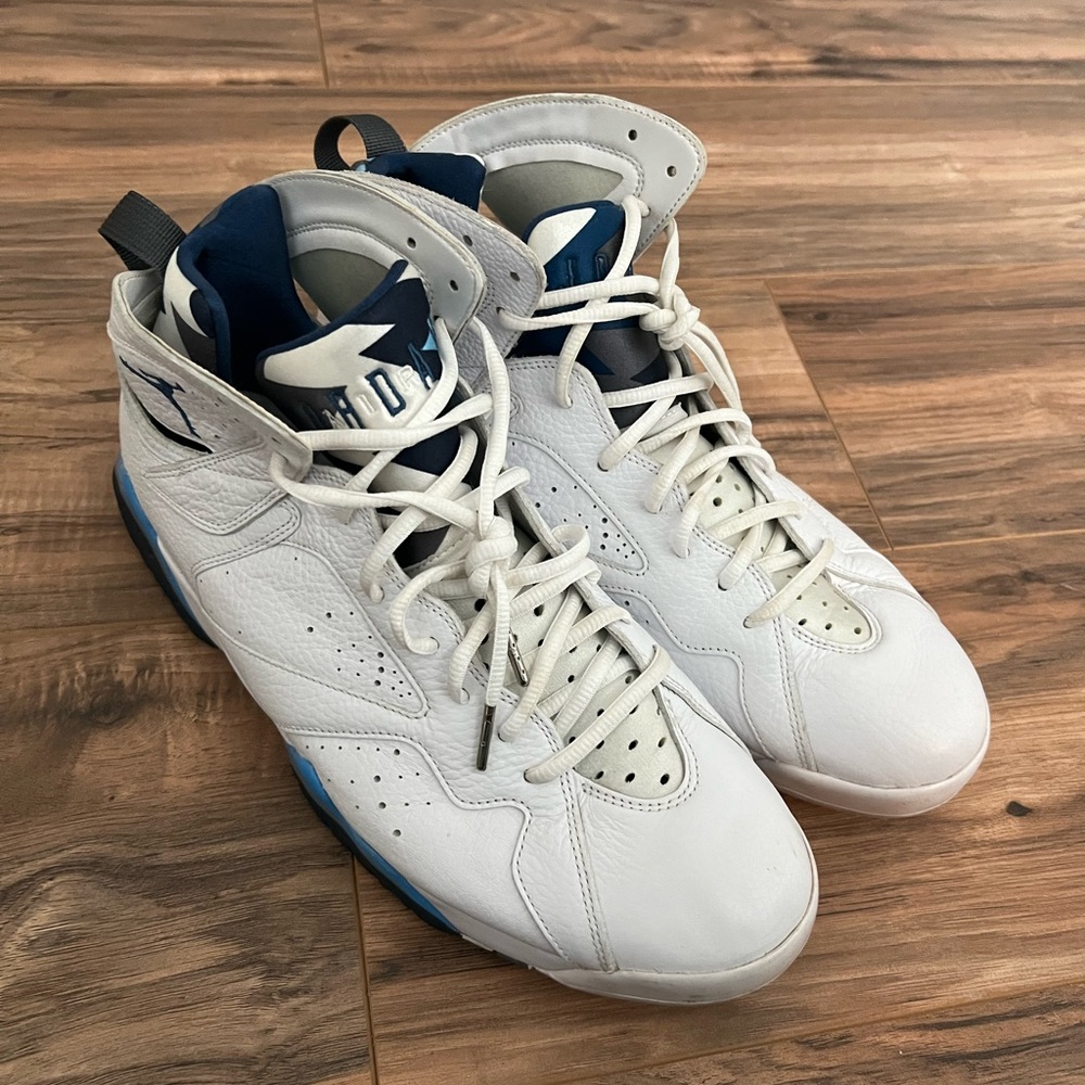 Retro Jordan 7 “French Blue”